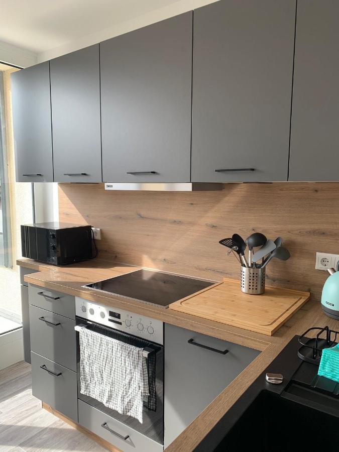 Ferien- Und Businessappartement Am Lausitzring Meuro المظهر الخارجي الصورة